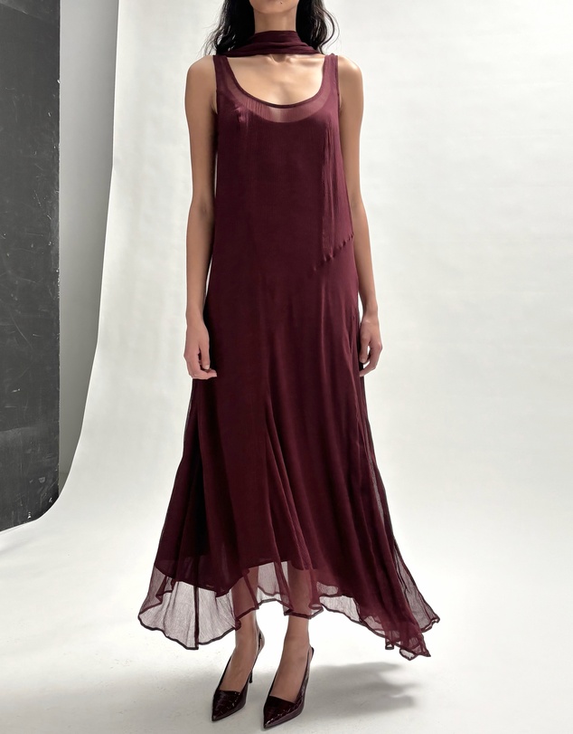 Minima Esenciales - Ivy Panelled Maxi Dress