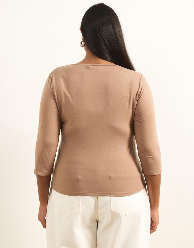 Atmos&Here Curvy - Harley V-Neck Half Sleeve Top