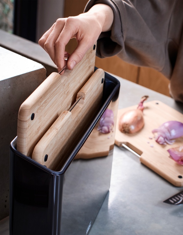Joseph Joseph - Folio™ Steel 3-Piece Bamboo Chopping Board Set With Black Stainless-Steel Case