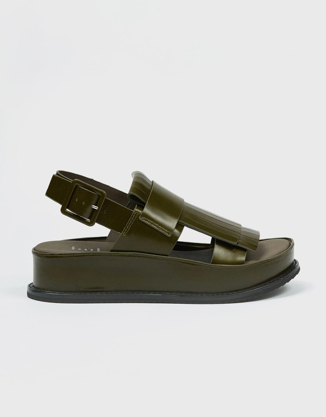 bul - Ha Sandal
