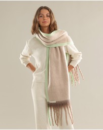 Morgan & Taylor - Mya Chunky Scarf in Beige