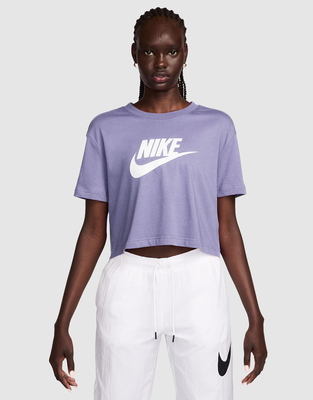 Nike - Sportswear Essential Cropped Logo T-Shirt