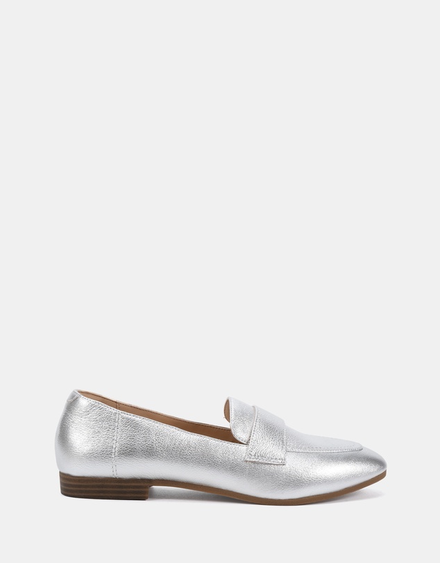 Clarks - Novae Silver