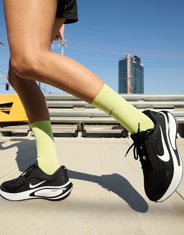 Nike - Nike Journey Run - Women's