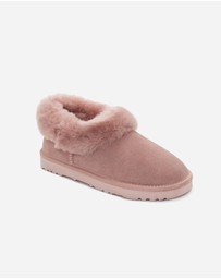 Ozwear Connection Uggs - Ugg Slippers Avery Unisex Premium Sheepskin Slippers Suede