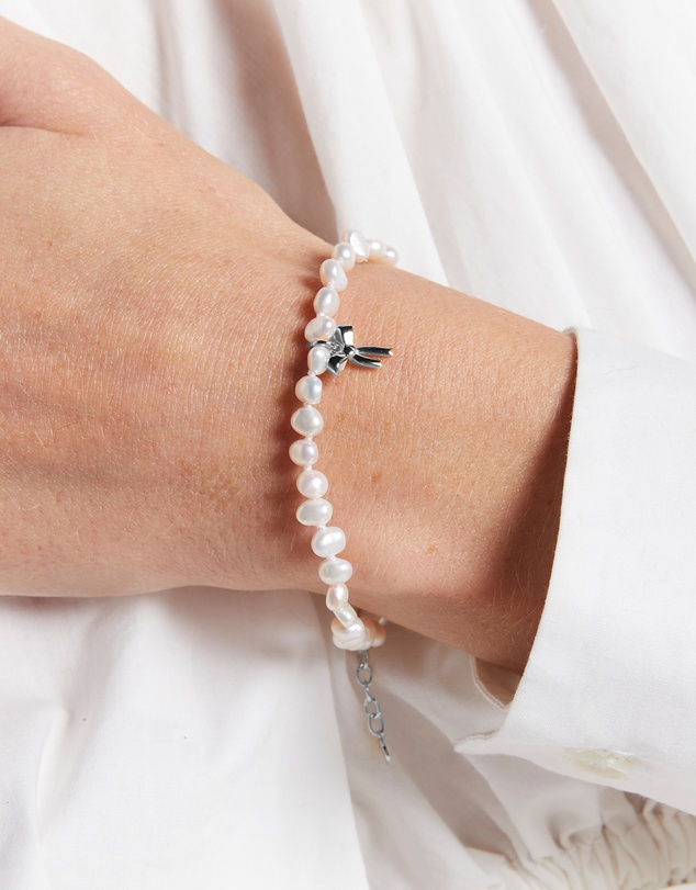 Karen Walker - Petite Bow with Pearls Bracelet