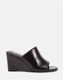 Novo - Balistic Wedges