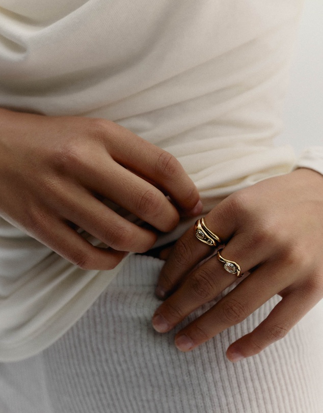 Kirstin Ash - Unfold Ring