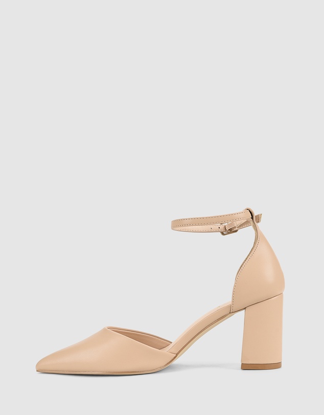 Verali - Eli Closed Toe Block Heels