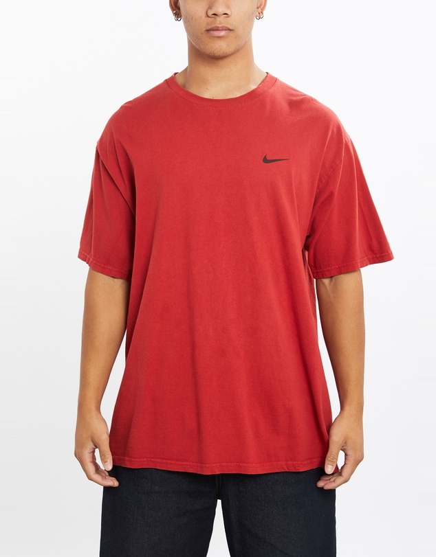 Vintage by The Real Deal - Pre Loved - Vintage Nike Tee