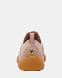 Steve Madden - Biscotti-R Rose Gold Blush Sneakers