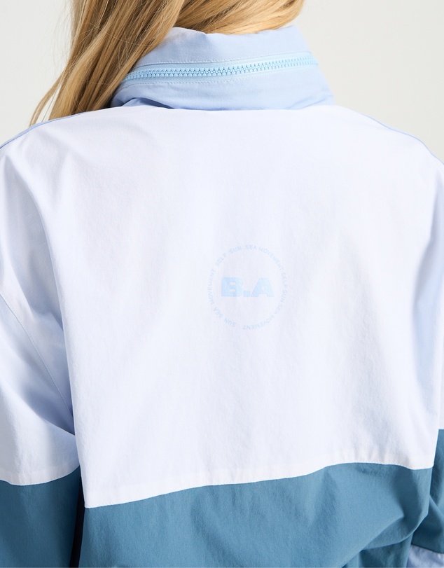 Bondi Active - Cropped Windbreaker Hoodie