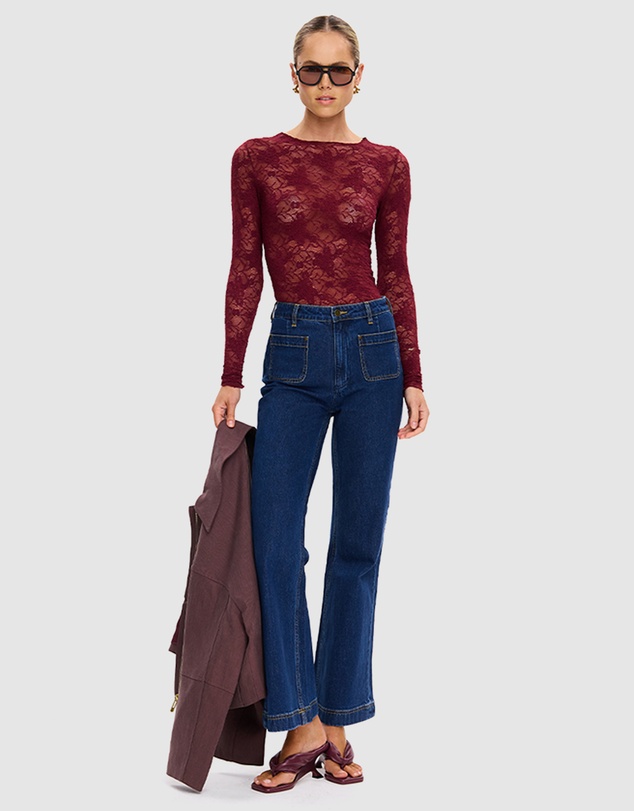 KIVARI - Victoria Lace Top