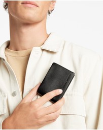 Status Anxiety - Jonah Wallet