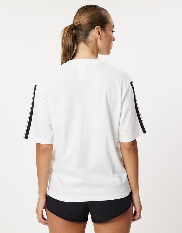 adidas Sportswear - Essentials 3-Stripes Boyfriend Tee