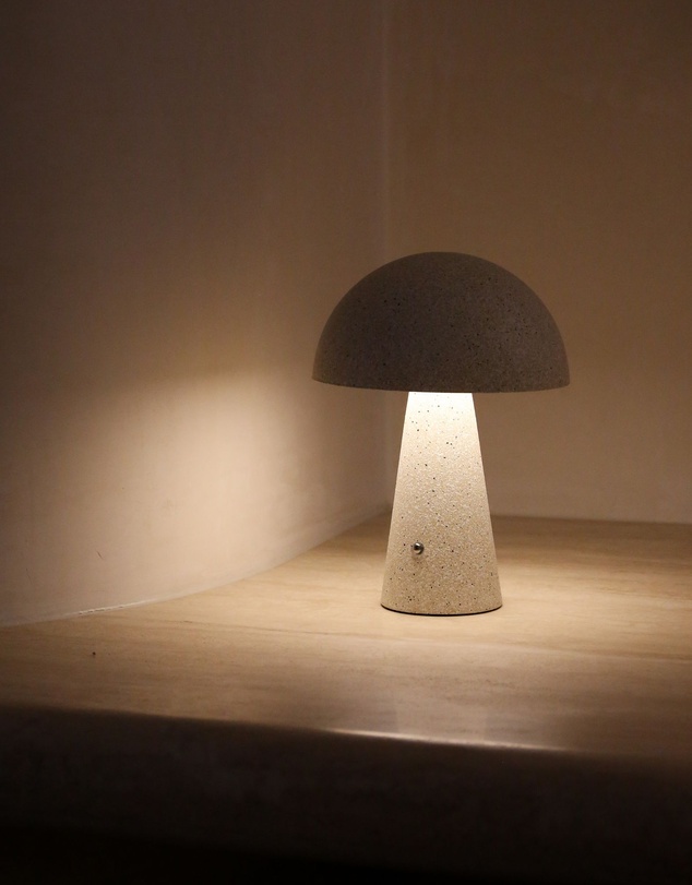 DESIGNSTUFF - LUME Loui Portable Table Lamp