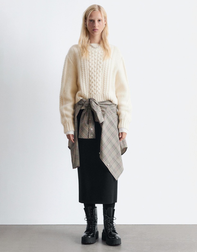 & Other Stories - Cropped Cable-Knit Jumper