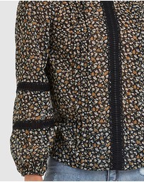 Amelius - Keria Long Sleeve Top