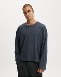 Cotton On - Relaxed Fit Textured Henley Long Sleeve