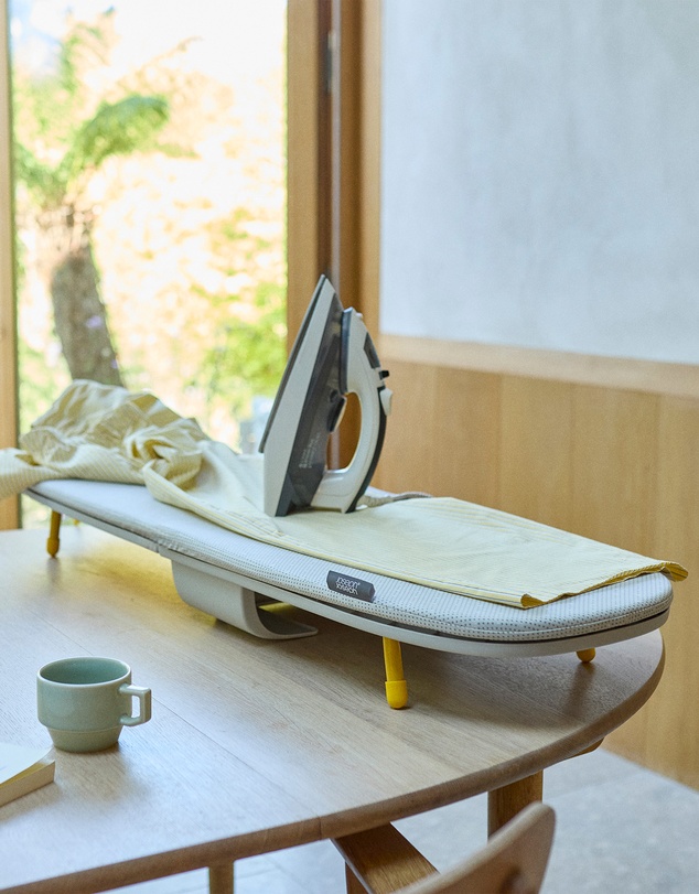 Joseph Joseph - Pocket Max Ironing Board