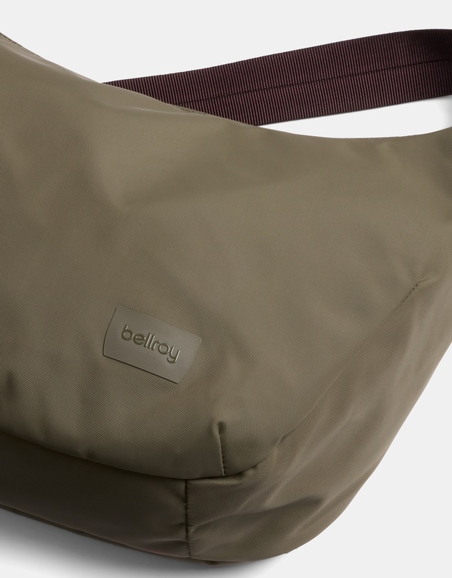 Bellroy - Laneway Crescent Bag 7L