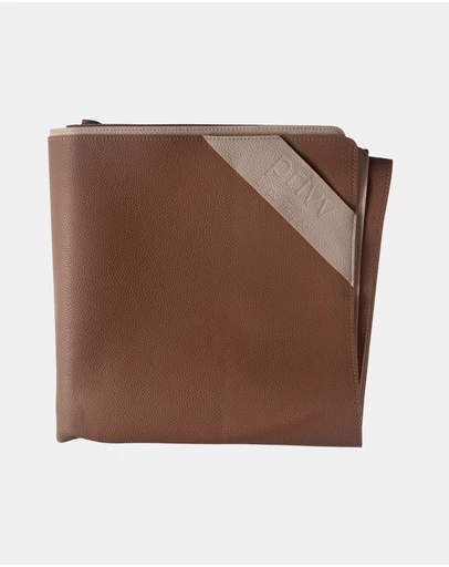 porter green - privv | vegan leather waterproof picnic rug