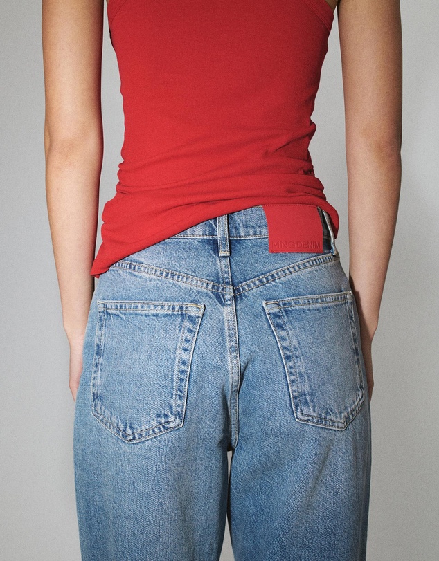 M.N.G - High-Waisted Mom-Fit Jeans