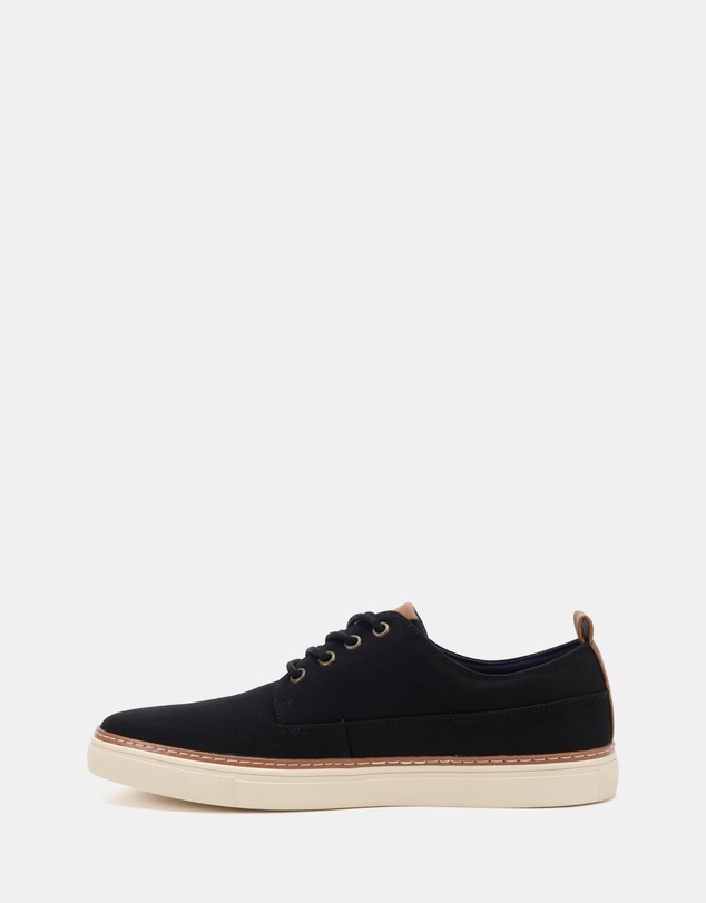 Clarks - Benn Black