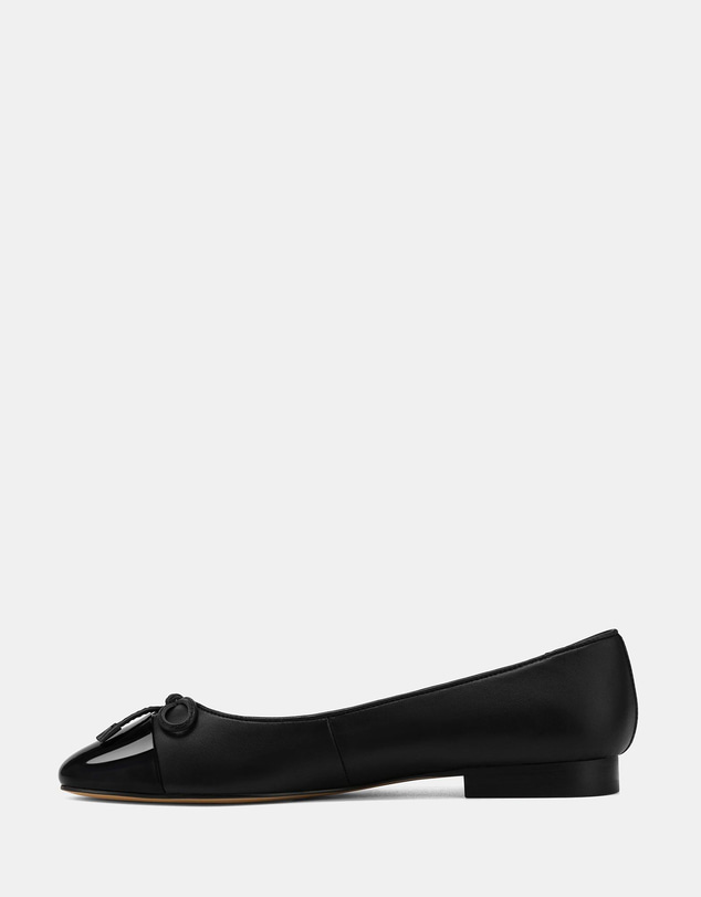 Wittner - Amelia Casual Flats Black Leather