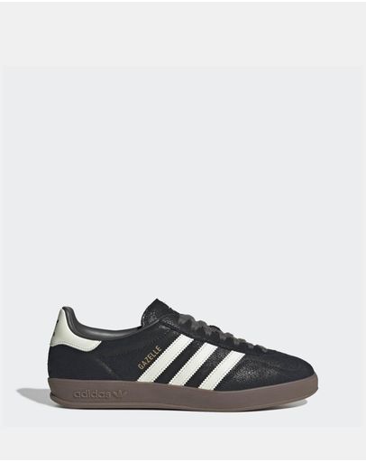 Core Black, Off White & Cinder