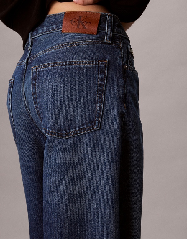Calvin Klein Jeans - Low Rise Baggy Jeans