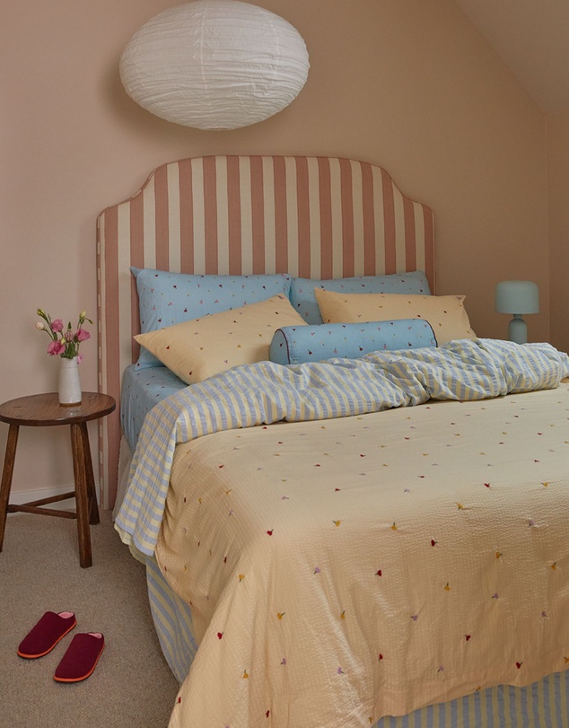 Mosey Me - Forget Me Not Embroidered Quilt Cover