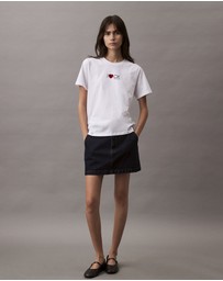 Calvin Klein Jeans - Heart Logo Classic T-Shirt