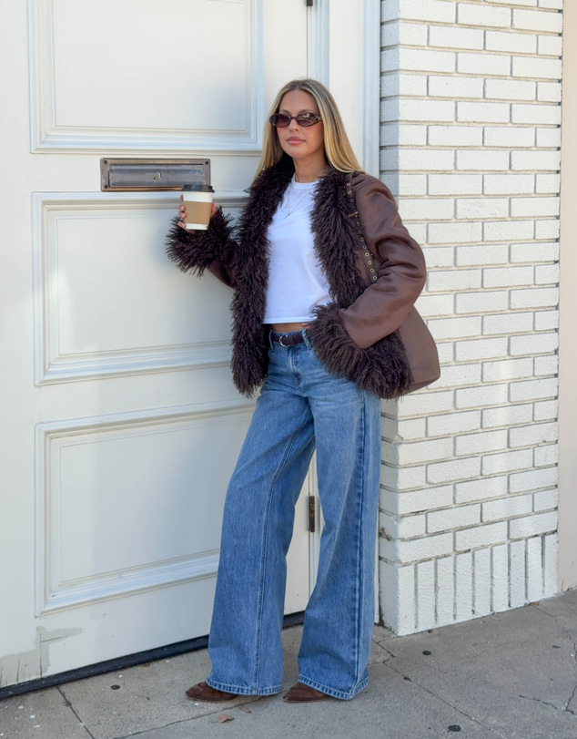 Beginning Boutique - Carrie Blue Mid Wash Low Rise Jeans
