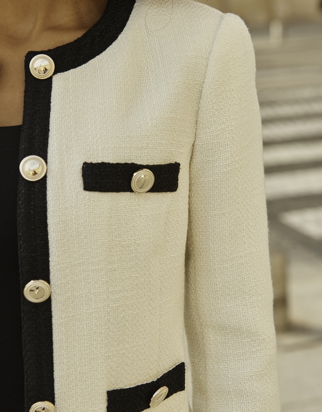 Sosandar - Contrast Trim Boucle Jacket