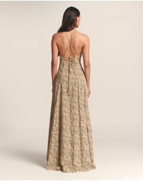 ST MRLO - Mika Maxi Dress
