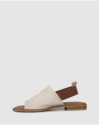 S by Sempre Di - Isere Flat Sandals