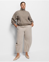 Commonry - Eliza Bomber