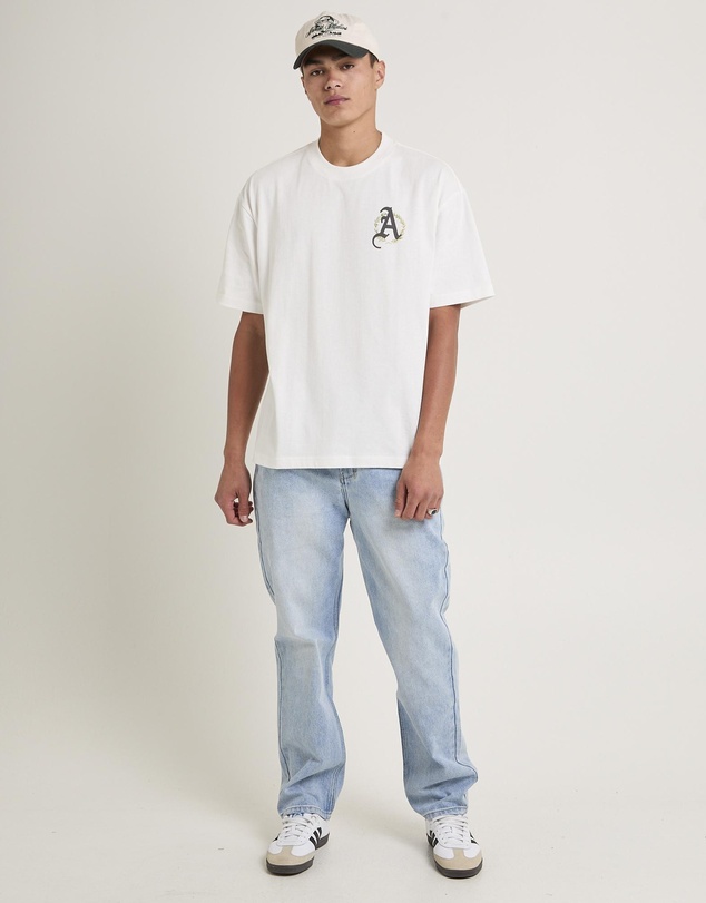 Arvust - House Of Wellness T-Shirt