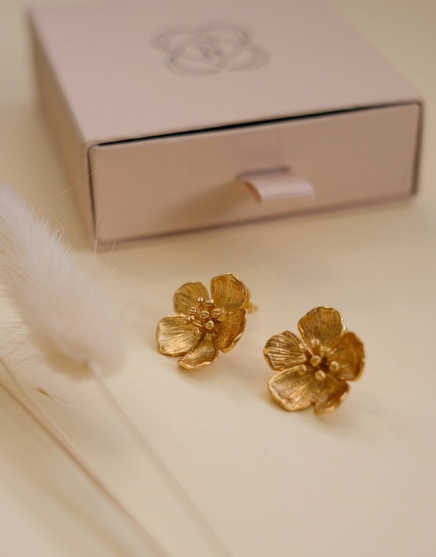 Ottoman Hands - Buttercup Gold Flower Stud Earrings