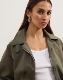 Atmos&Here - Osa Cropped Trench Coat