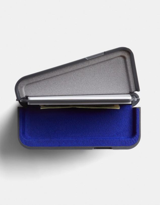 Bellroy - Flip Case (Second Edition)