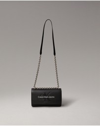 Calvin Klein - Sculpted Chain Crossbody Bag