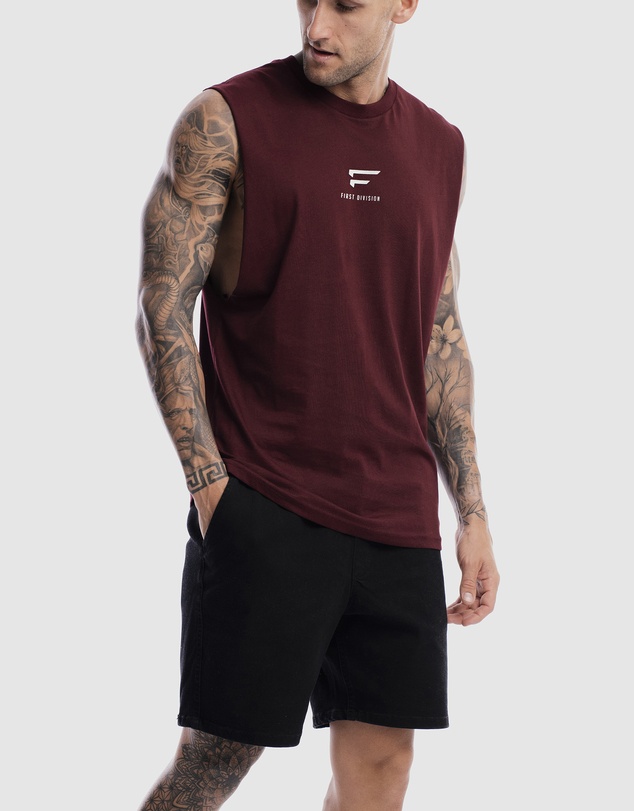 First Division - Pro Centre Tank