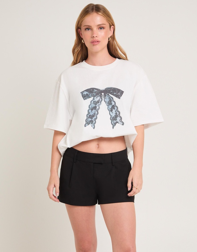 Alice In The Eve - Bow-Tiful Oversized T-Shirt