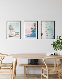 Olive et Oriel - Byron Kombi Art Print