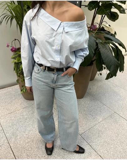 ARKET - Open-Neck Blouse