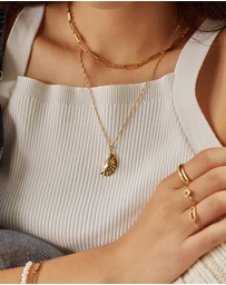 Wanderlust + Co - Dumpling Gold Necklace