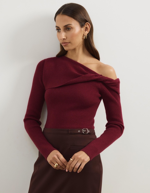 Atmos&Here - Alora Long Sleeve Knit Top With Twist Detail