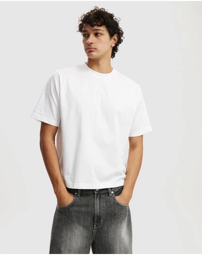 Cotton On - Cropped Fit T-Shirt